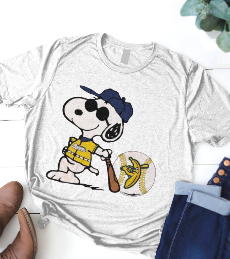 Snoopy Savannah Bananas Baseball Team Collaboration Yellow Jersey Peanuts Character T-Shirt