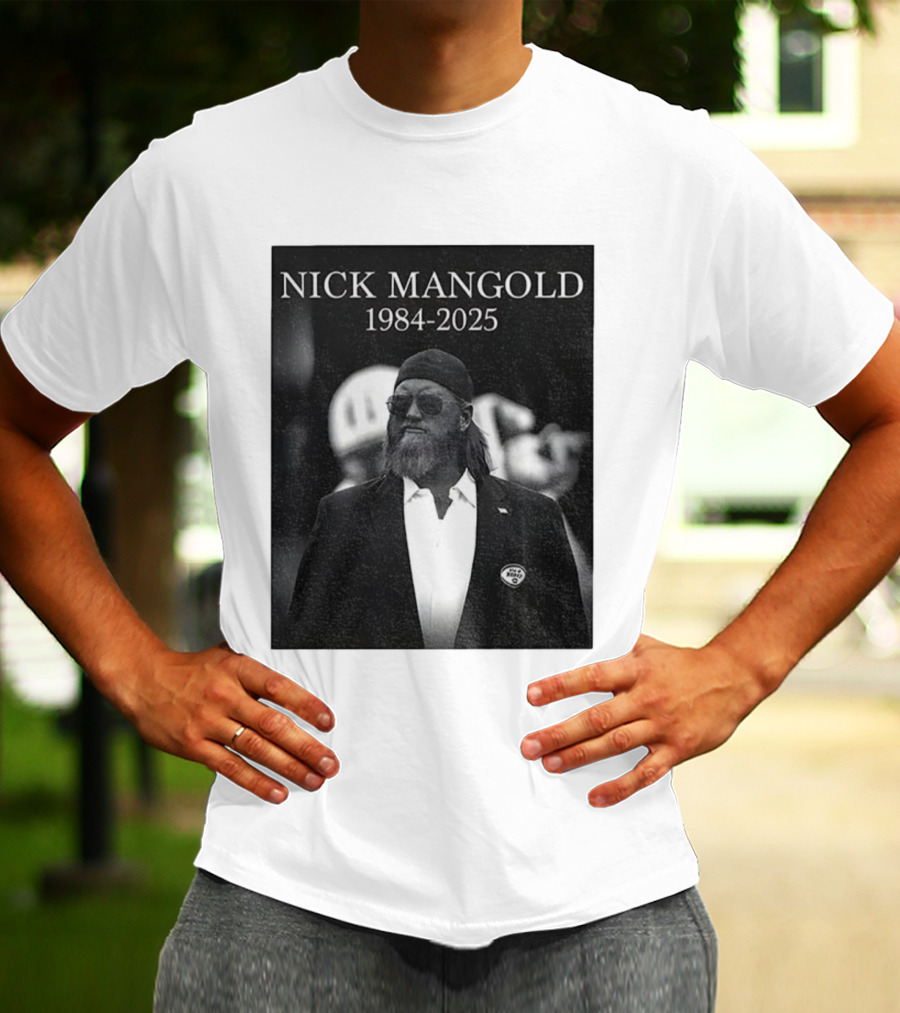 Nick Mangold 1984-2025 New York Jets NFL Vintage T-Shirt