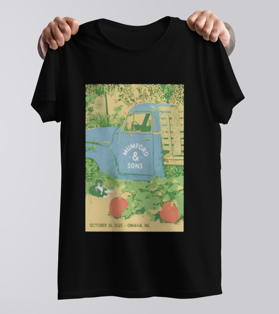 Mumford & Sons Omaha NE October 26 2025 Vintage Truck And Pumpkins T-Shirt