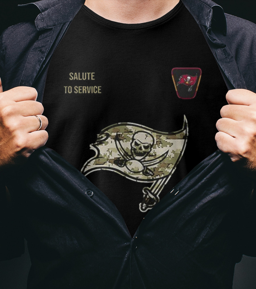 Tampa Bay Buccaneers Salute To Service 2025 Camouflage Flag T-Shirt