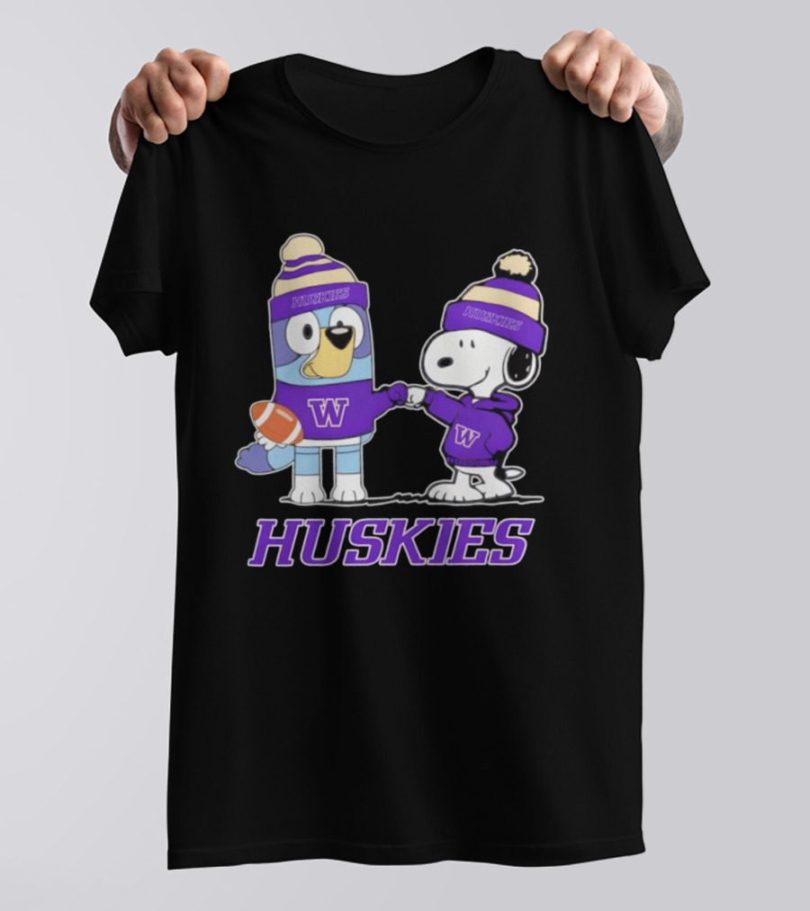 Snoopy Bluey Huskies Football W Washington Team T-Shirt