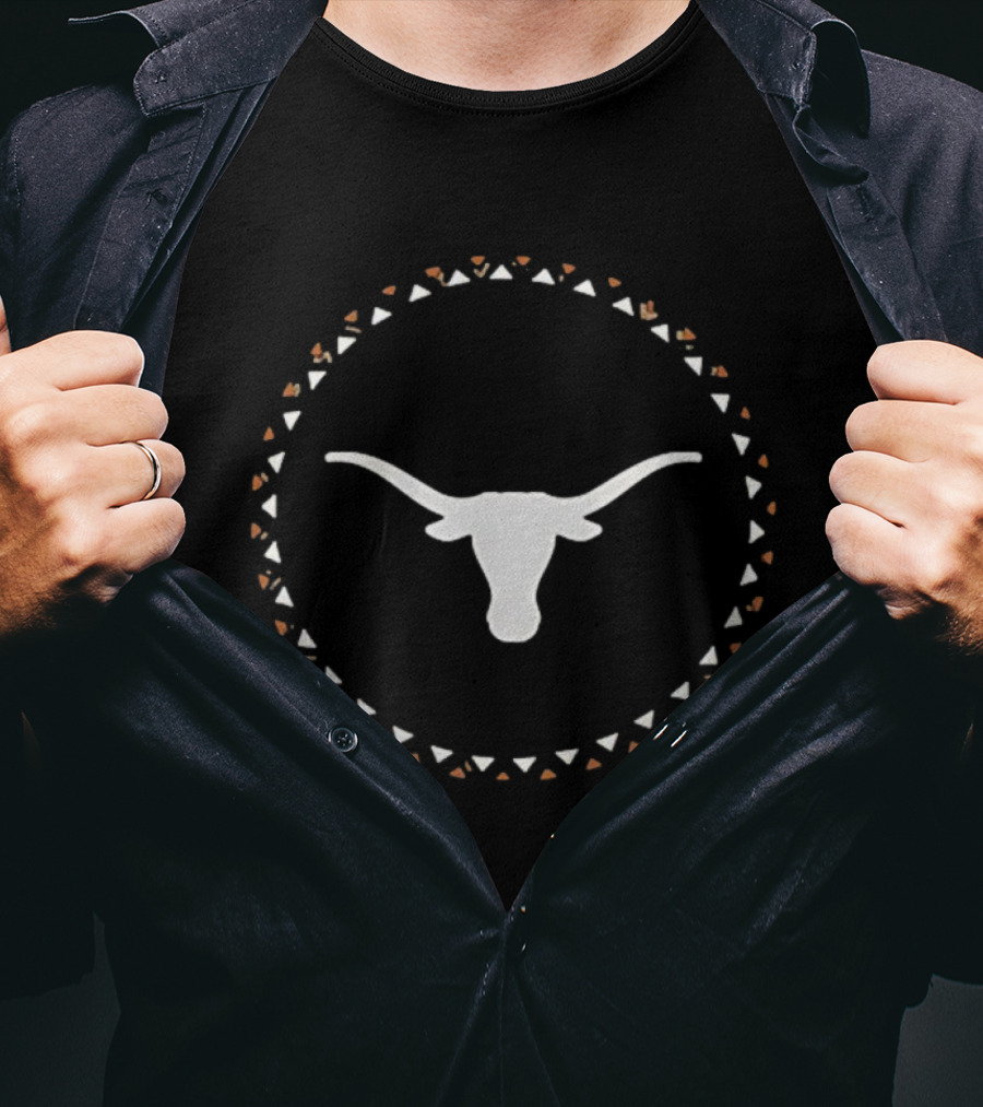 Texas Longhorns Native American Heritage Circle Symbol T-Shirt
