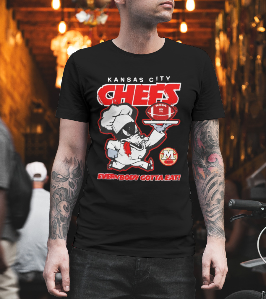 Kansas City Chefs Everybody Gotta Eat NFL Football 2025 T-Shirt