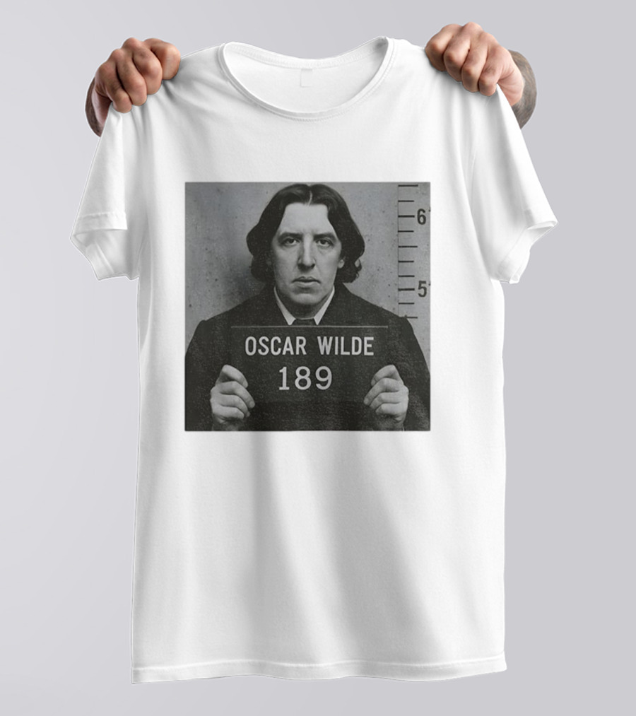 Oscar Wilde Shot 189 Funny Literary Meme T-Shirt