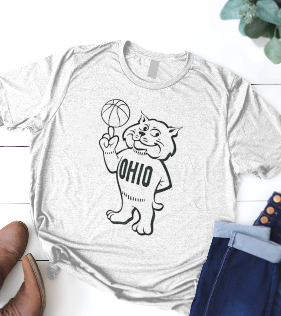 Rufus Ohio Bobcat Mascot Basketball T-Shirt