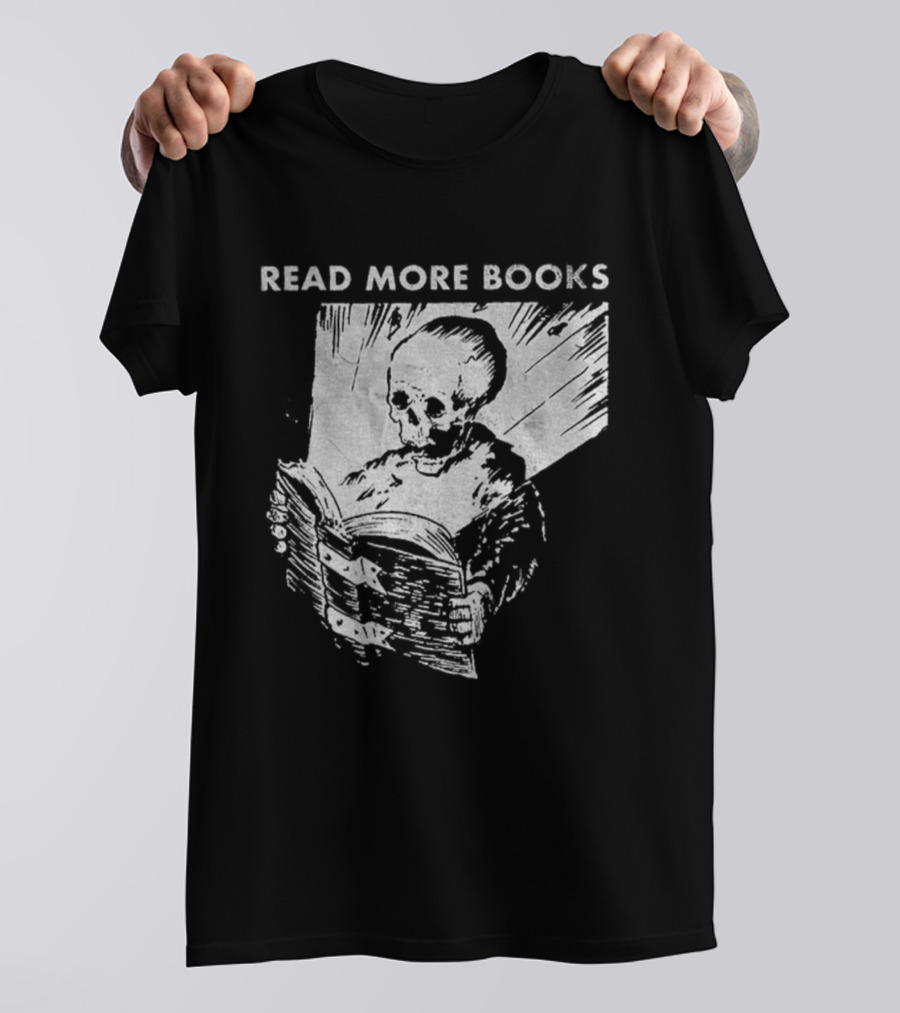 Read More Books Skeleton Vintage Style T-Shirt