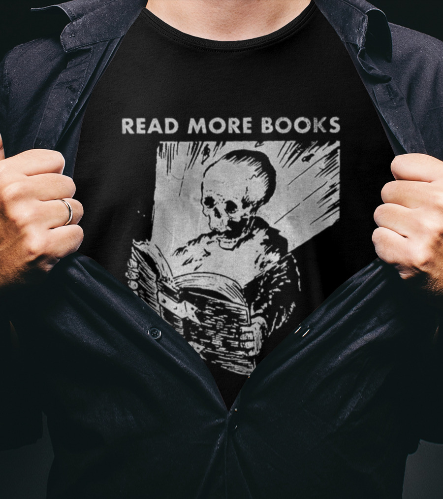 Read More Books Skeleton Vintage Style T-Shirt