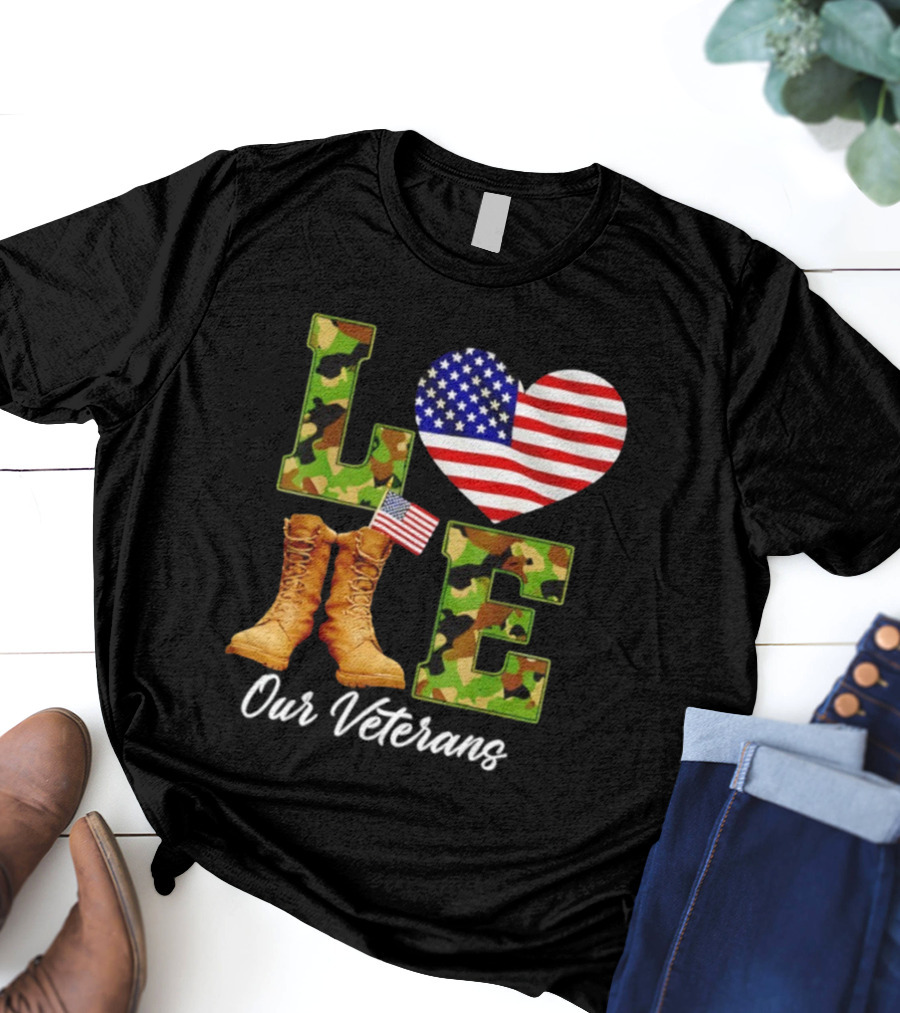 Love Veterans Day American Flag Military Camouflage Boots T-Shirt