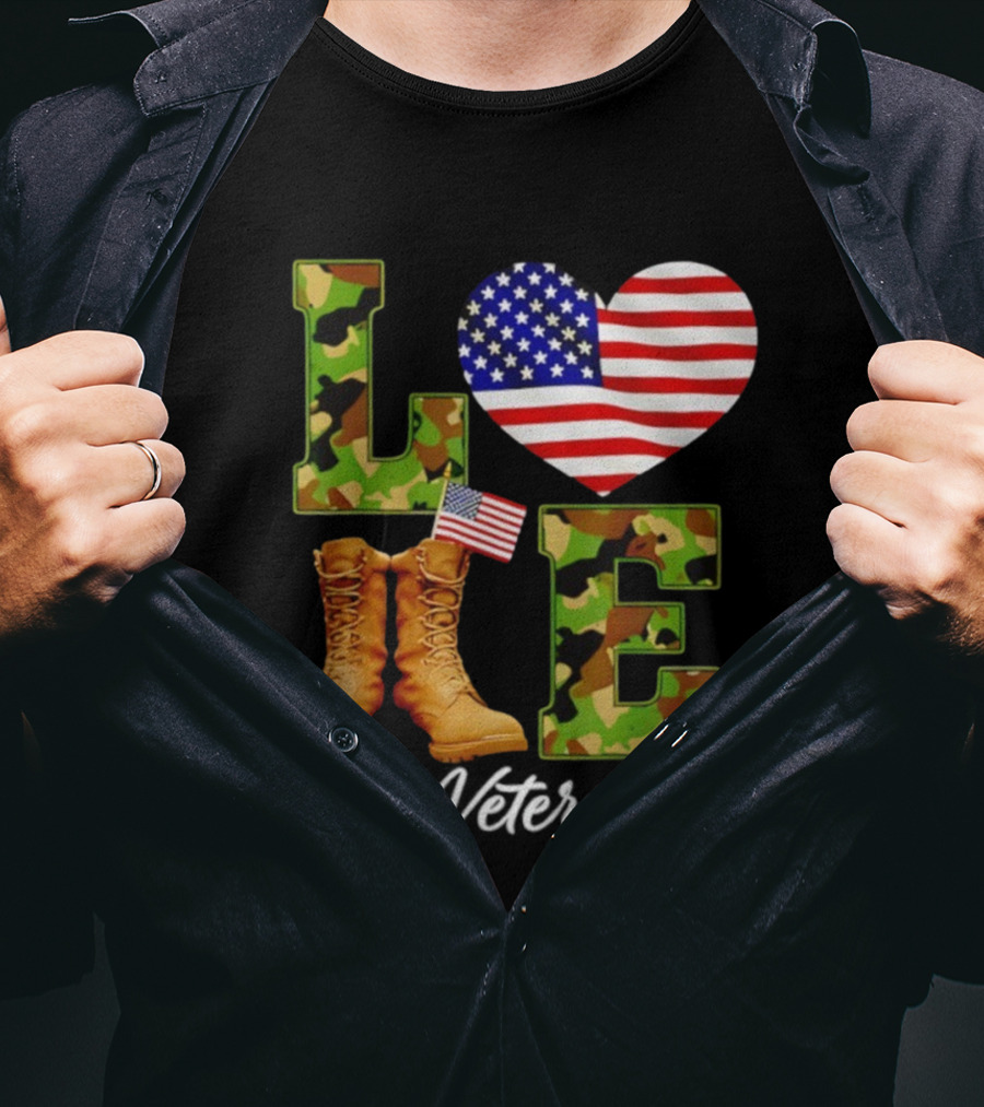 Love Veterans Day American Flag Military Camouflage Boots T-Shirt