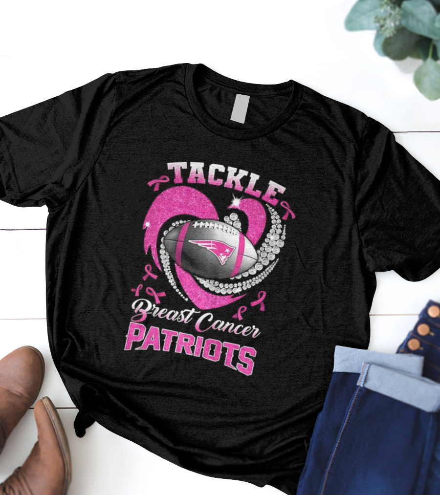 Tackle Breast Cancer New England Patriots Pink Ribbon Heart Football T-Shirt