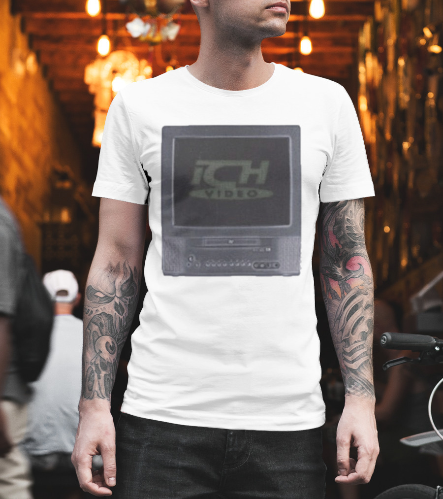 ICHpig Vintage TV Screen Iconic Design T-Shirt