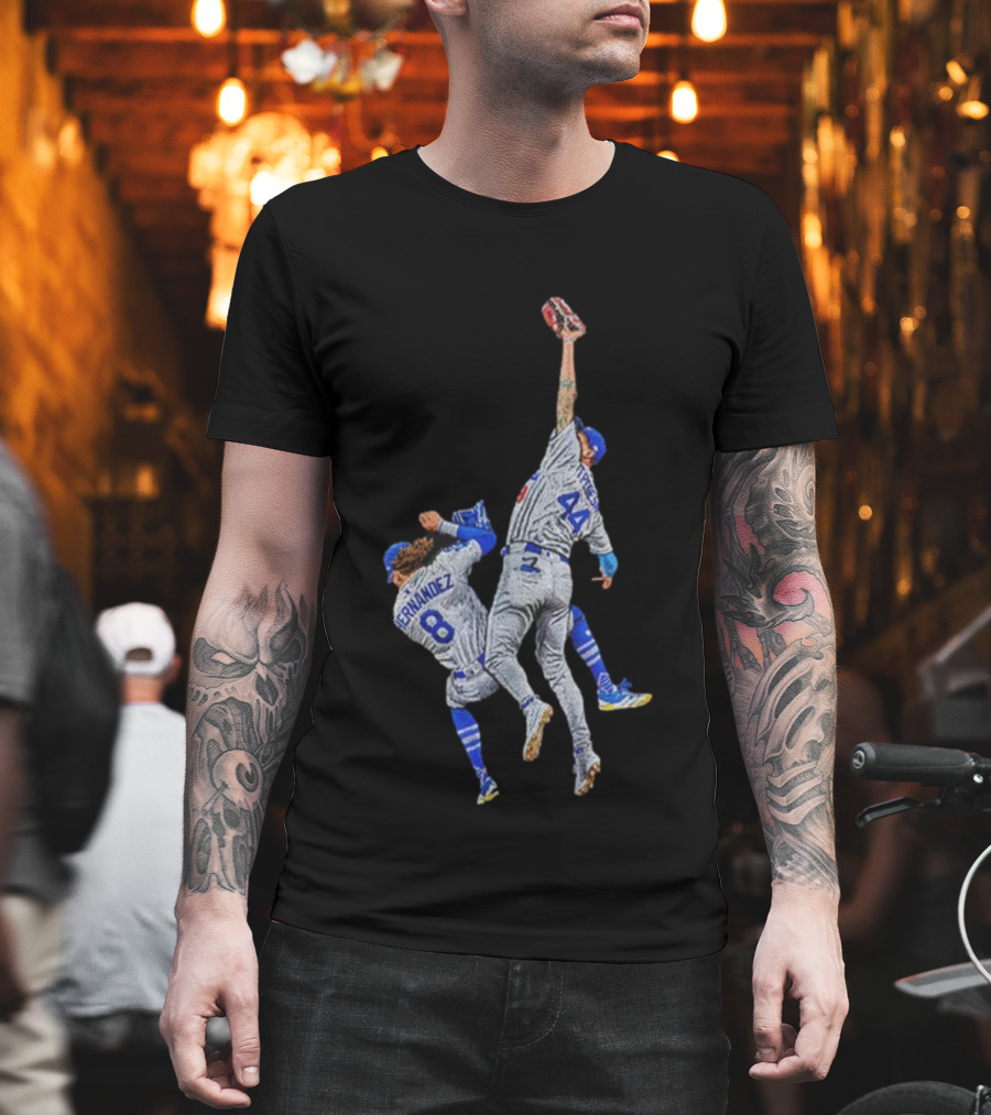 Kike Hernandez Vs Andy Pages The Catch Dodgers 2025 World Series Champions T-Shirt