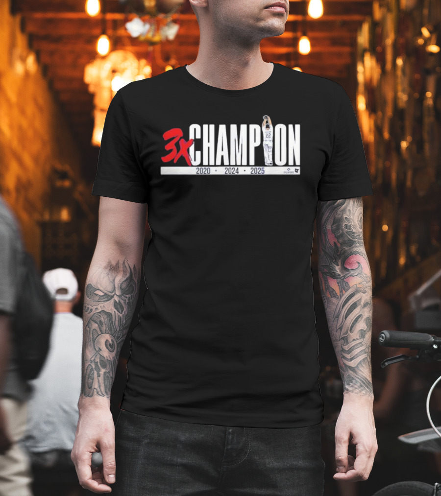3x Champion 2020 2024 2025 Los Angeles Clayton Kershaw 22 T-Shirt