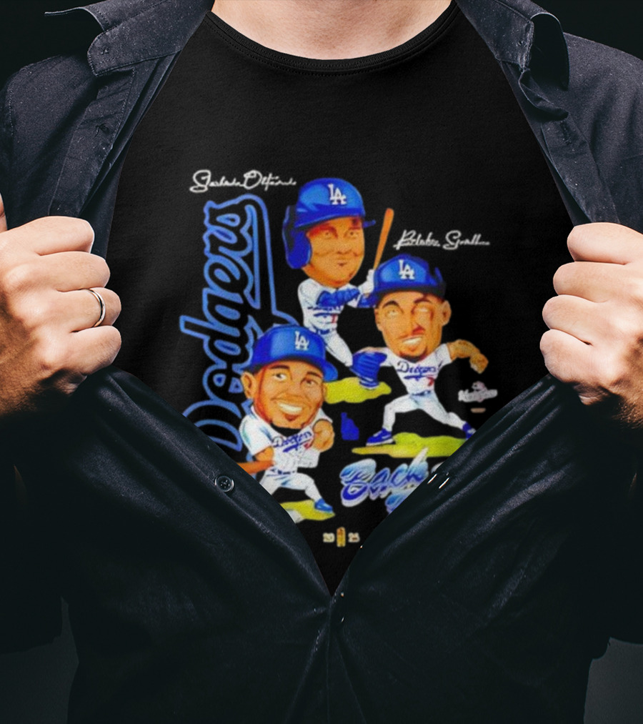 Los Angeles Dodgers 2025 Back To Back Champs Shohei Ohtani Blake Snell Mookie Betts Signatures T-Shirt