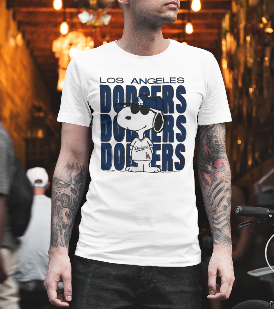 Snoopy Los Angeles Dodgers Jersey Vintage Style T-Shirt