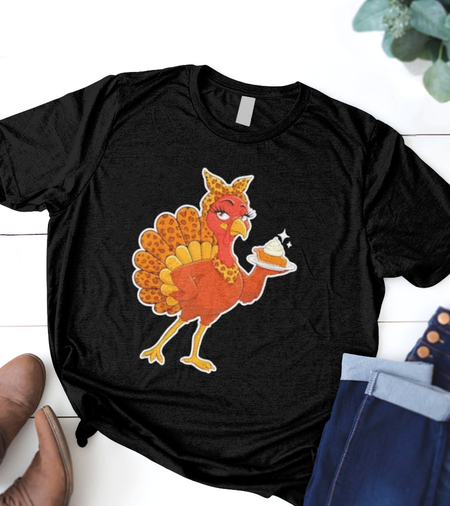 Leopard Print Turkey With Pumpkin Pie Thanksgiving T-Shirt