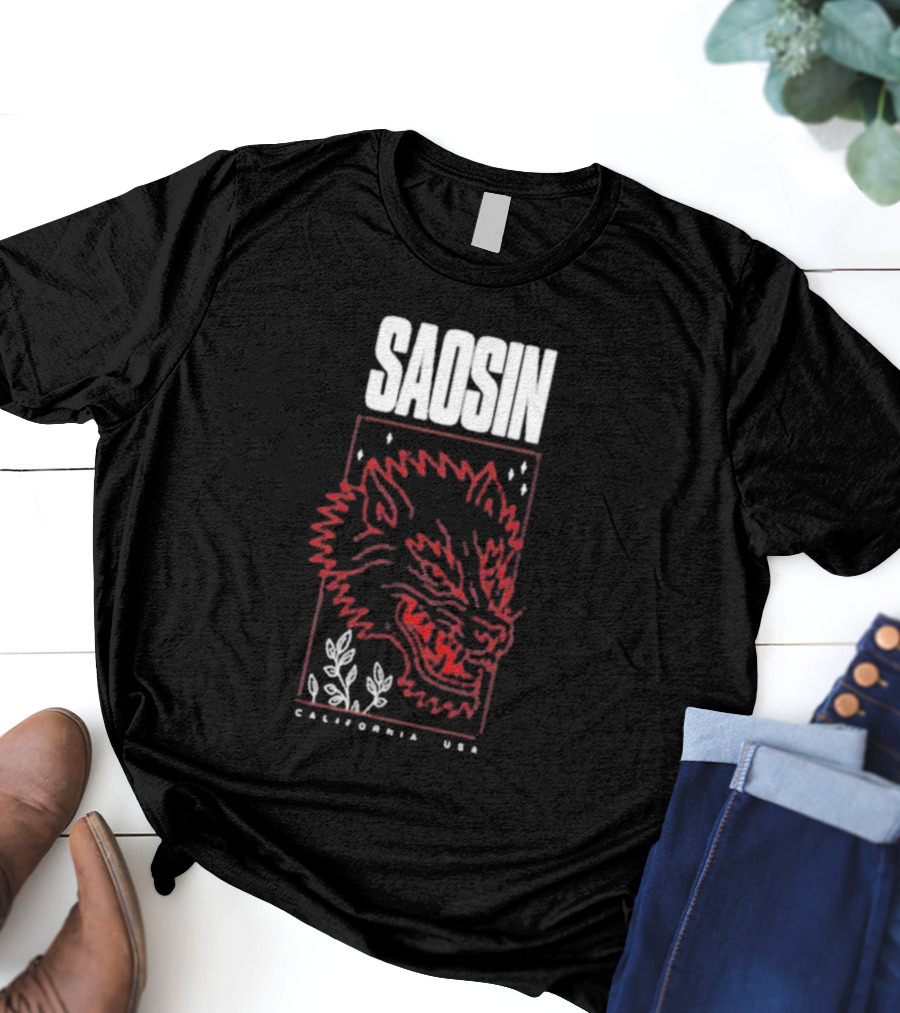 Saosin California USA Wolf Red Outline Design T-Shirt