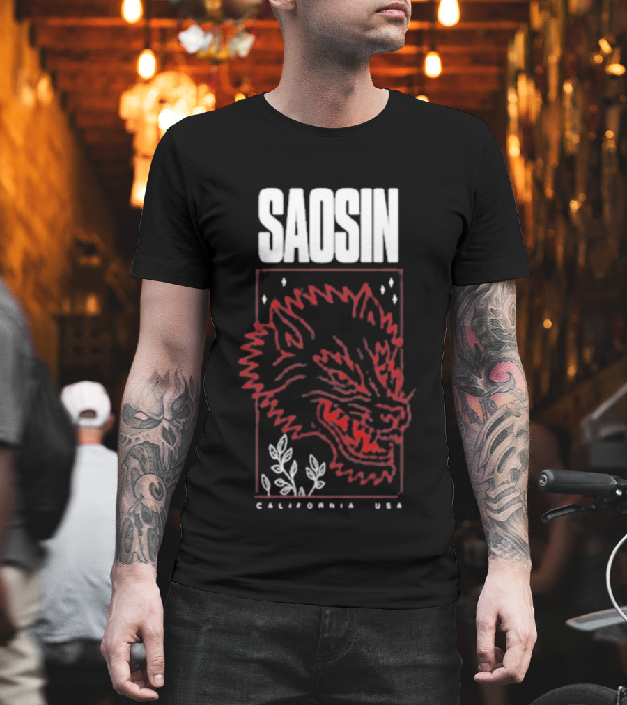 Saosin California USA Wolf Red Outline Design T-Shirt