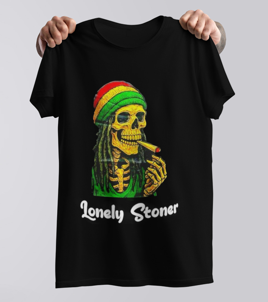Lonely Stoner Dreadlocked Skull Smoking Rasta Colors T-Shirt
