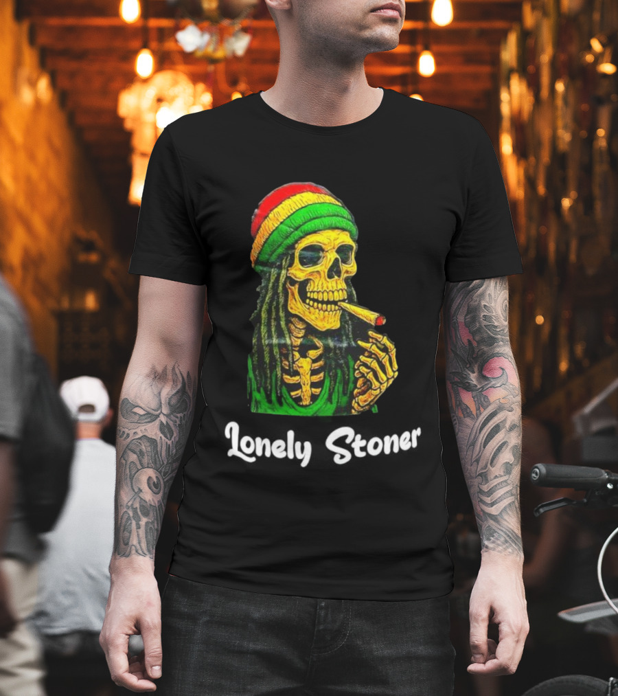 Lonely Stoner Dreadlocked Skull Smoking Rasta Colors T-Shirt