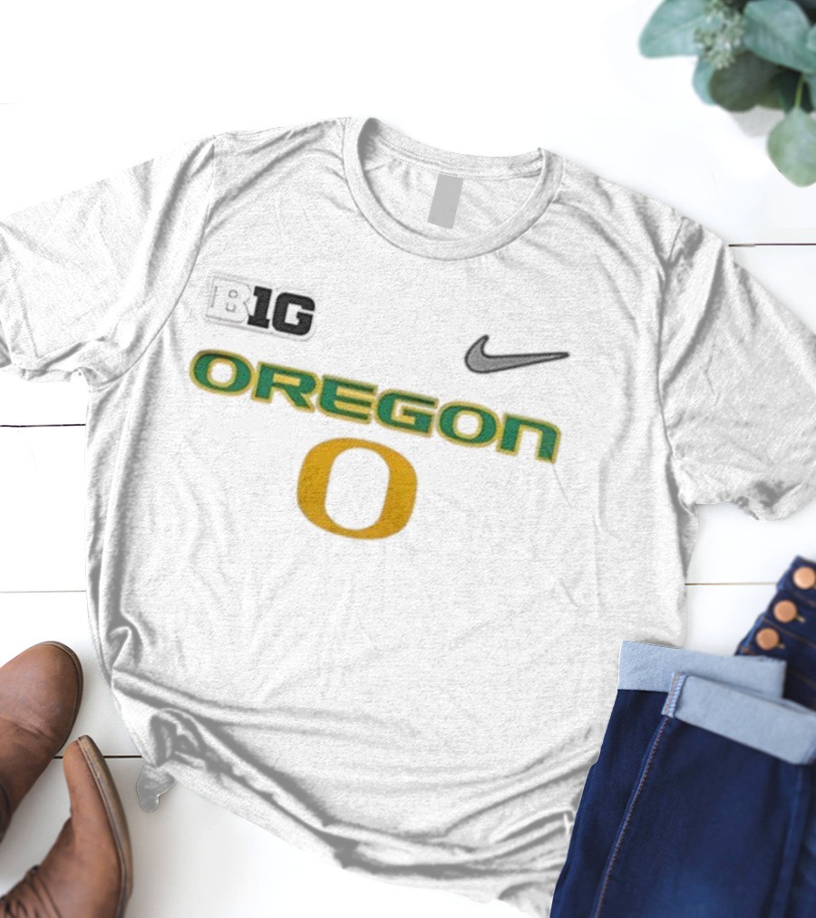 BIG 10 Nike Oregon Ducks O T-Shirt