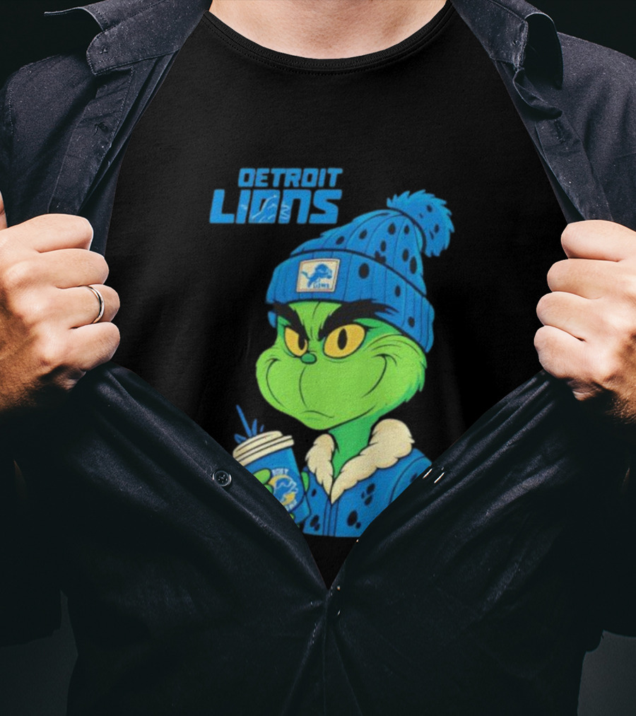 Detroit Lions Grinch Christmas Hat Coffee Cup T-Shirt