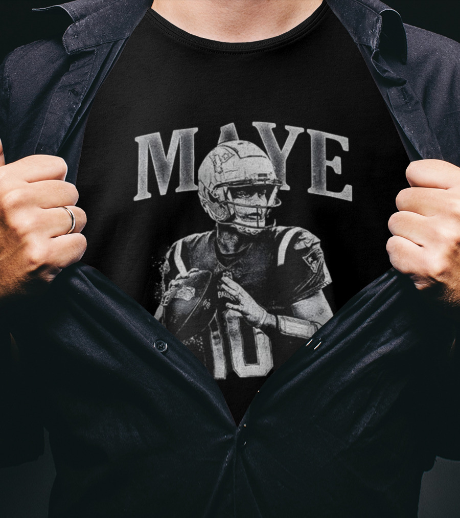 Drake Maye New England Patriots NFL Football Player T-Shirt