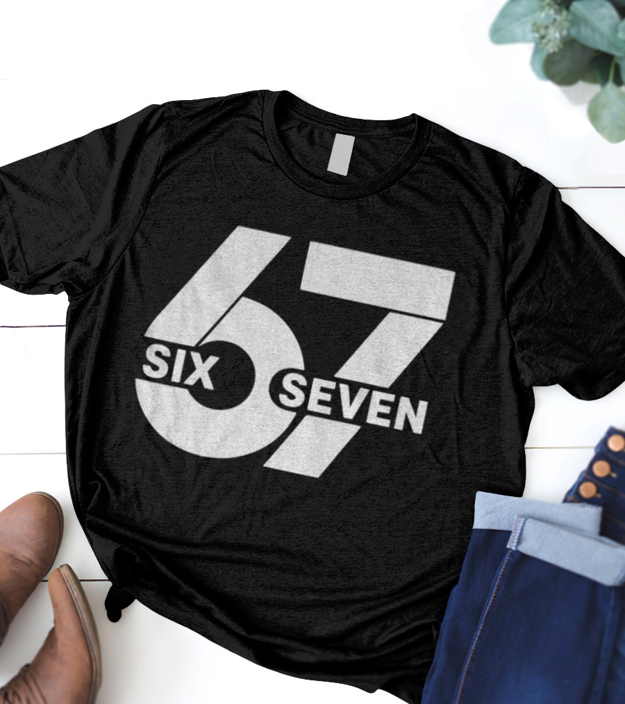 Six Seven 67 Meme Trendy Design T-Shirt