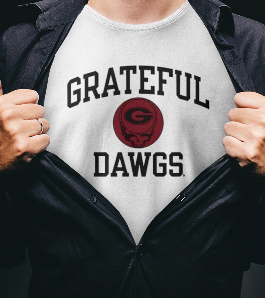 University Of Georgia Grateful Dead Dawgs Skull Logo T-Shirt
