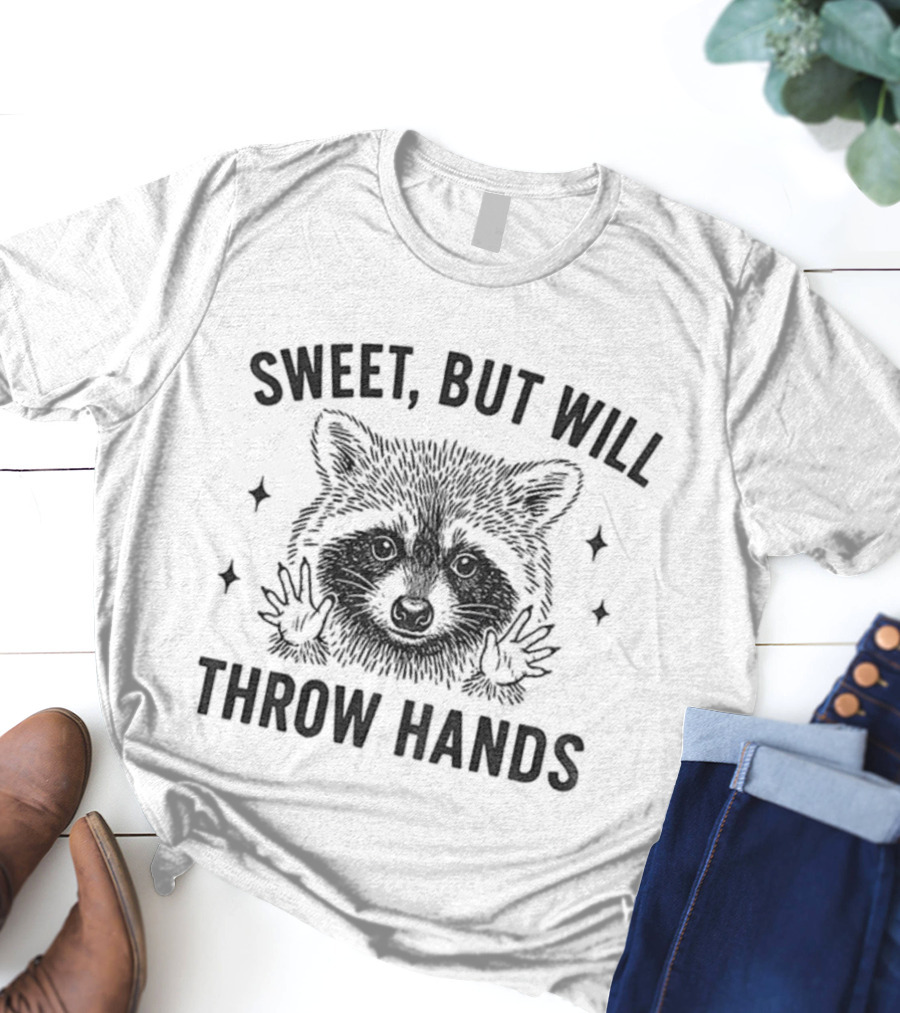 Sweet But Will Throw Hands Raccoon Vintage Retro Style T-Shirt