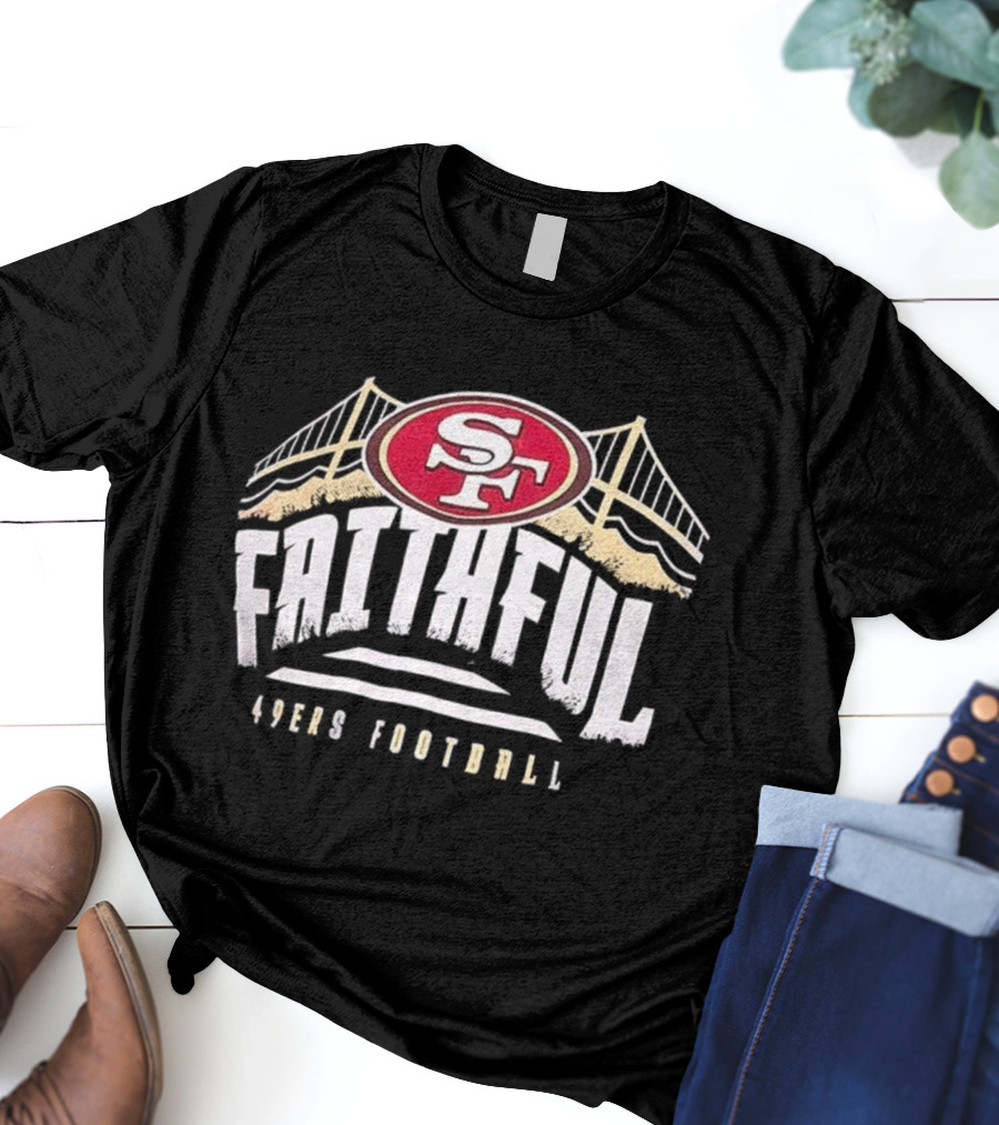 San Francisco 49ers Faithful Football SF Logo Golden Gate Bridge T-Shirt