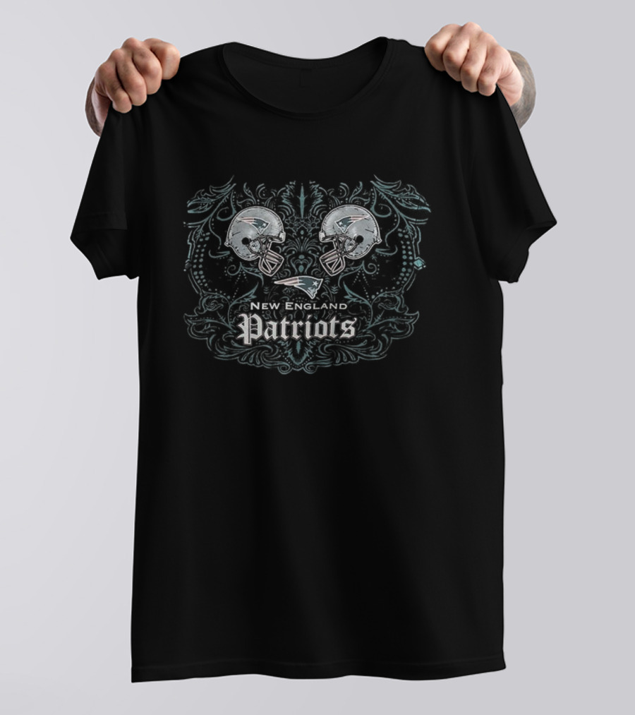 New England Patriots NFL Helmet Boston Patriots Vintage 2010s T-Shirt