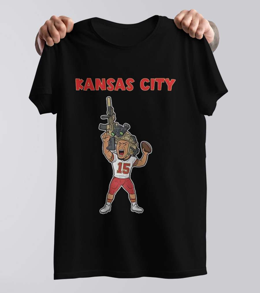 Patrick Mahomes Kansas City Chiefs Soldier Football T-Shirt