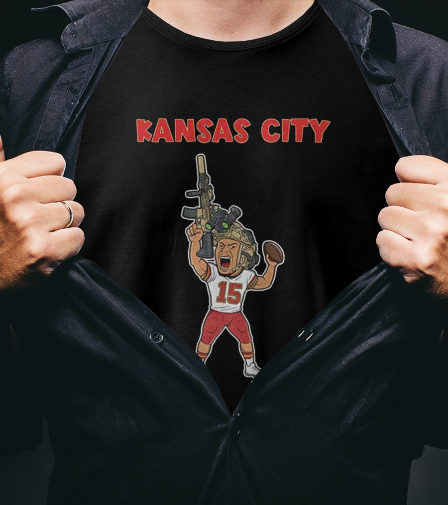 Patrick Mahomes Kansas City Chiefs Soldier Football T-Shirt