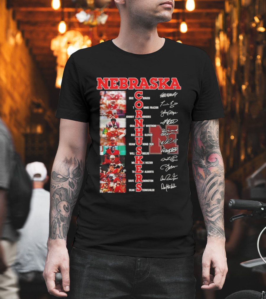 Nebraska Cornhuskers Blackshirts Legends With Signatures And Players T-Shirt