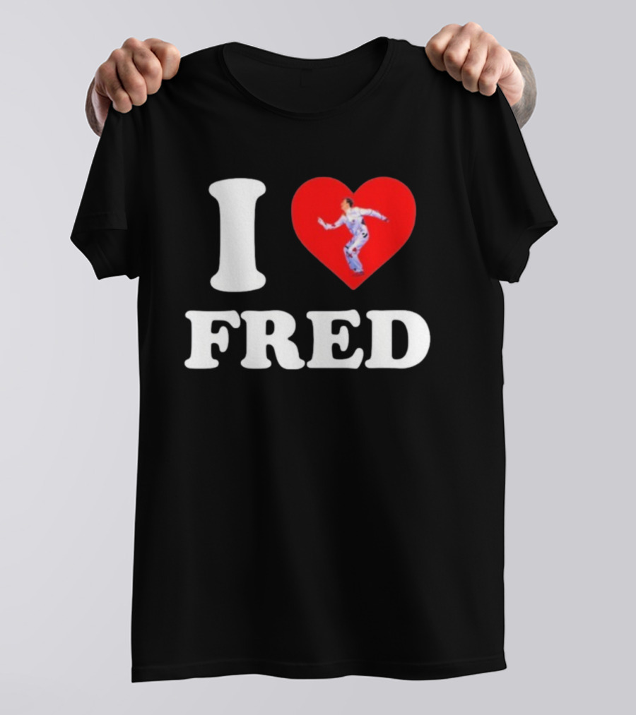 I Love Fred The B52s Heart Symbol Iconic Fred Schneider Image T-Shirt