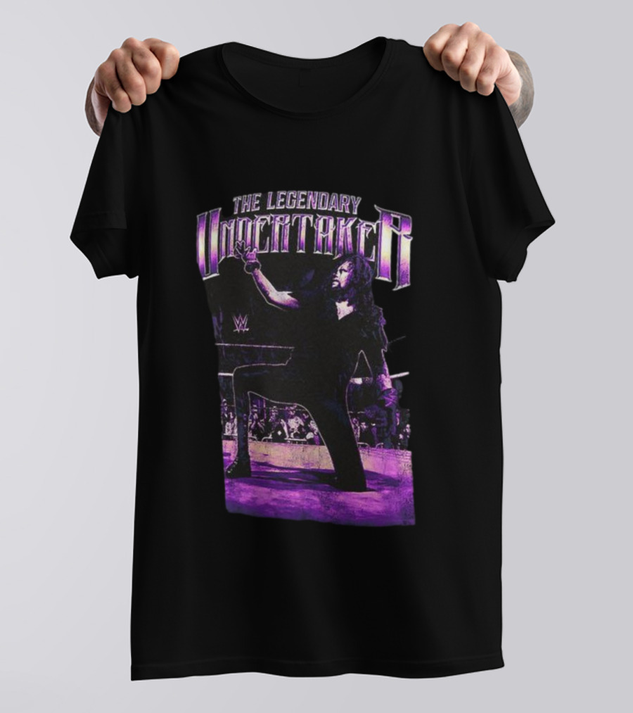 The Legendary Undertaker WWE 35 Years Kneeling Pose T-Shirt