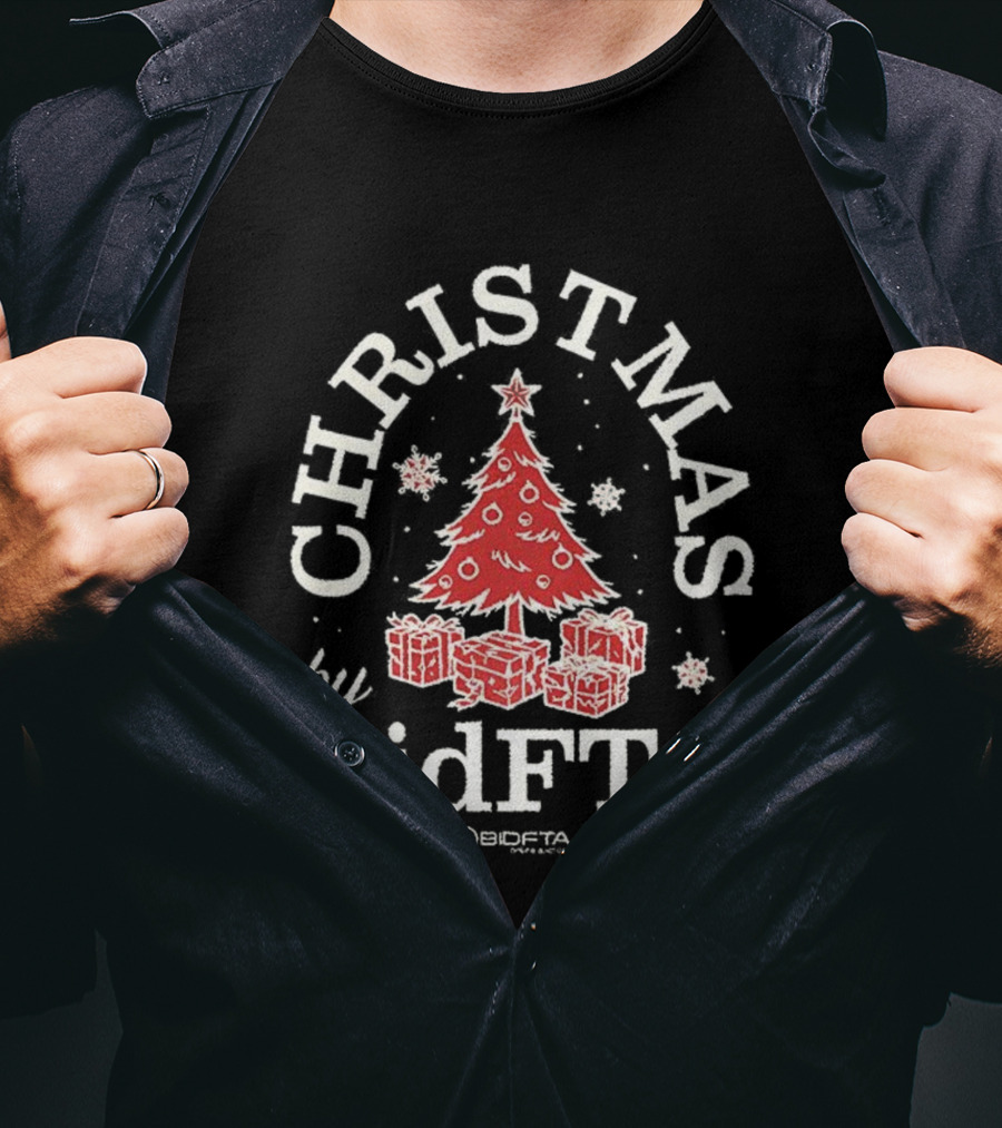 Christmas Tree And Gifts By BidFTA T-Shirt