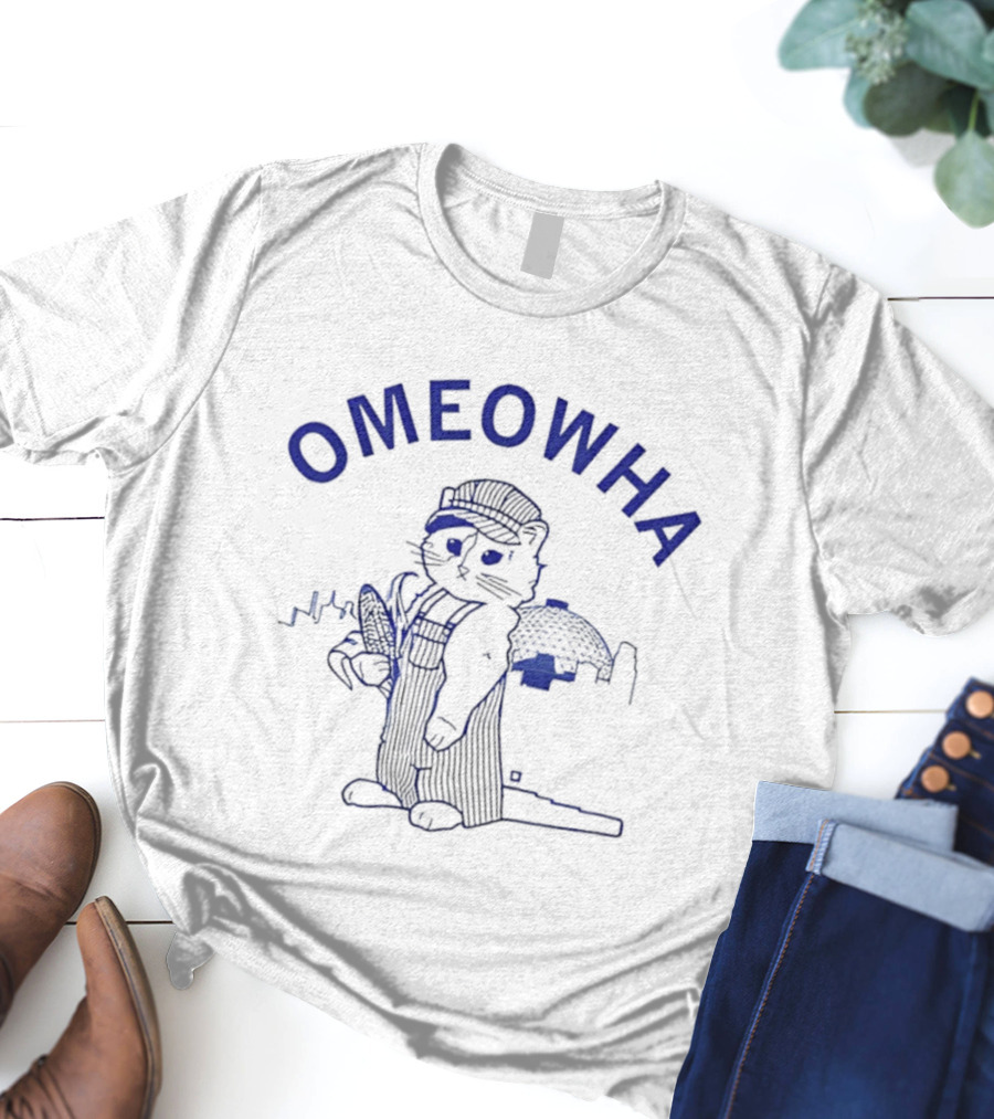 Omeowha Farmer Cat With Corn Retro Style T-Shirt