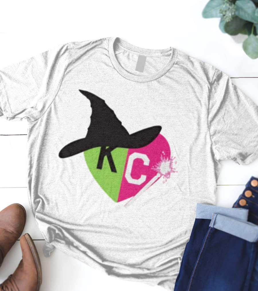 Wicked KC Heart Witch Hat Wand Pink Green Halloween T-Shirt