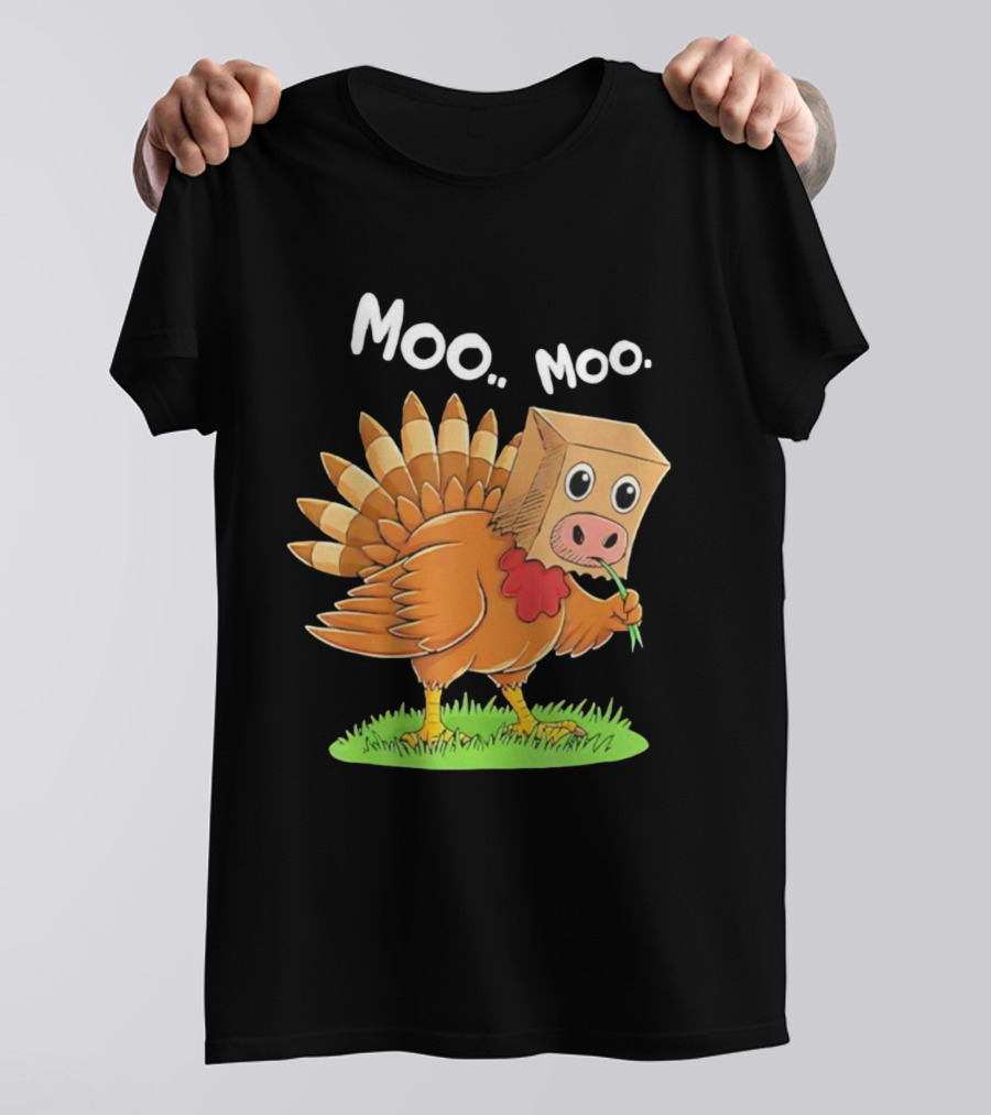 Turkey Cow Moo Moo Thanksgiving Funny T-Shirt