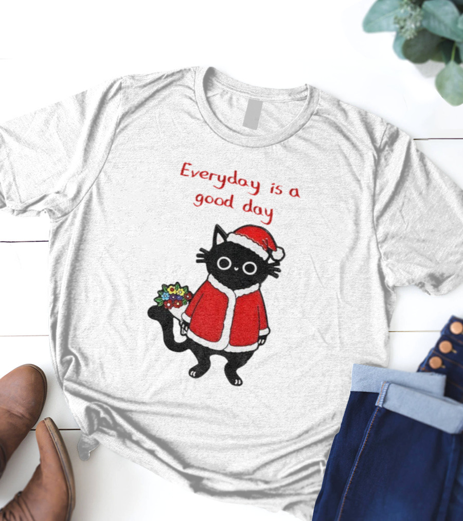 Everyday Is A Good Day Black Cat Santa Merry Christmas T-Shirt