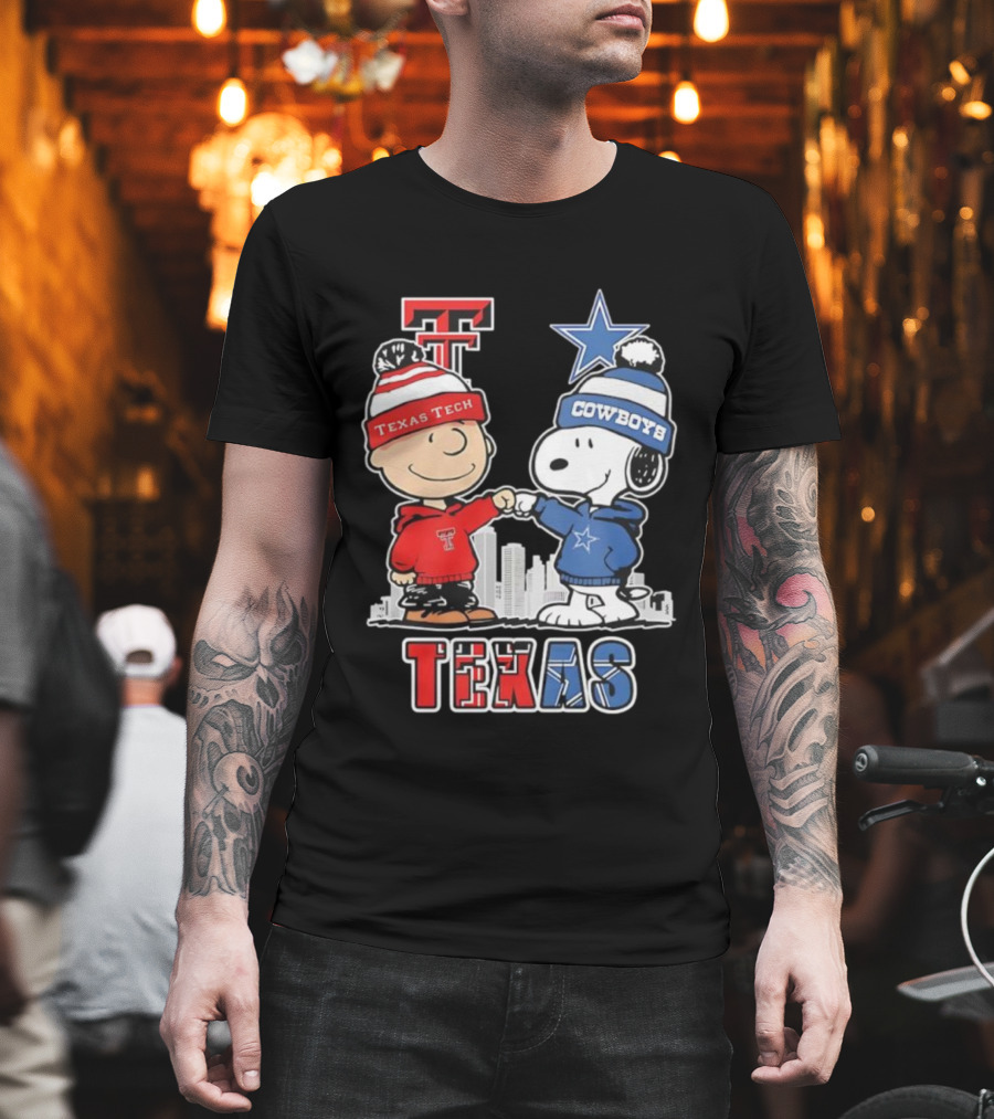 Snoopy Charlie Brown Texas Tech Red Raiders Dallas Cowboys Texas T-Shirt