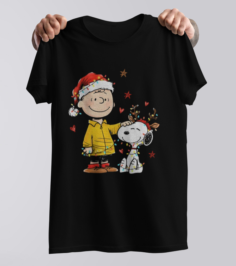 Charlie Brown Snoopy Santa Hat Merry Christmas Reindeer Holiday Lights T-Shirt