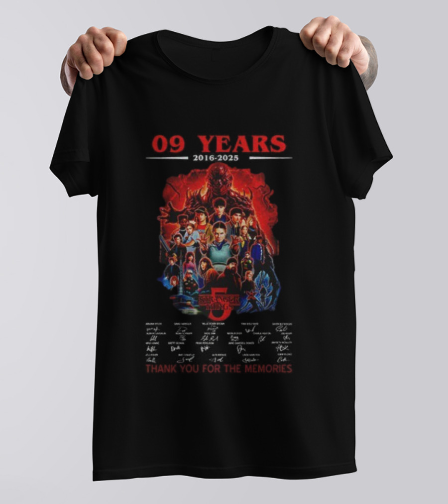 Stranger Things 09 Years 2016-2025 Characters Collage Thank You For The Memories Signatures T-Shirt