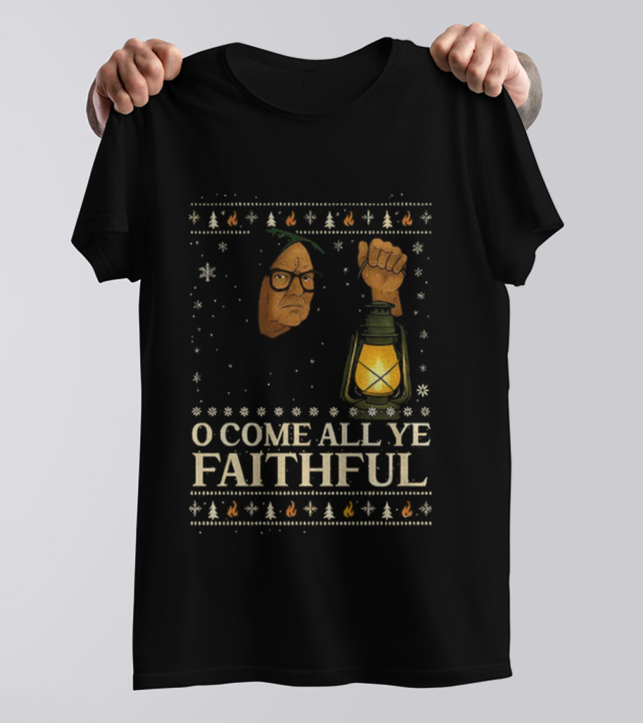 O Come All Ye Faithful Funny Traitors Christmas Sweater Lantern Design T-Shirt
