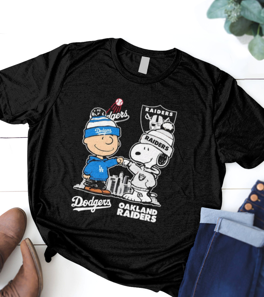 Charlie Brown Snoopy Dodgers Raiders Los Angeles Oakland Apparel T-Shirt