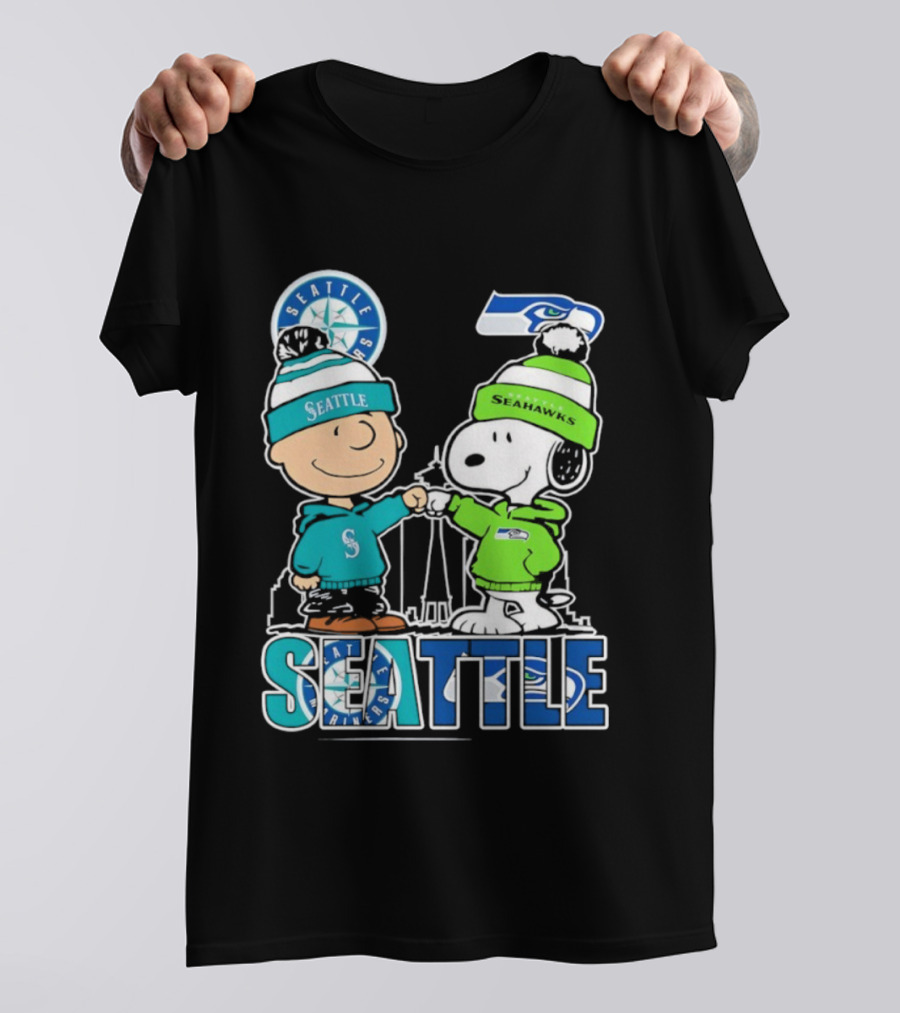 Charlie Brown Snoopy Seattle Seahawks Mariners Fist Bump T-Shirt