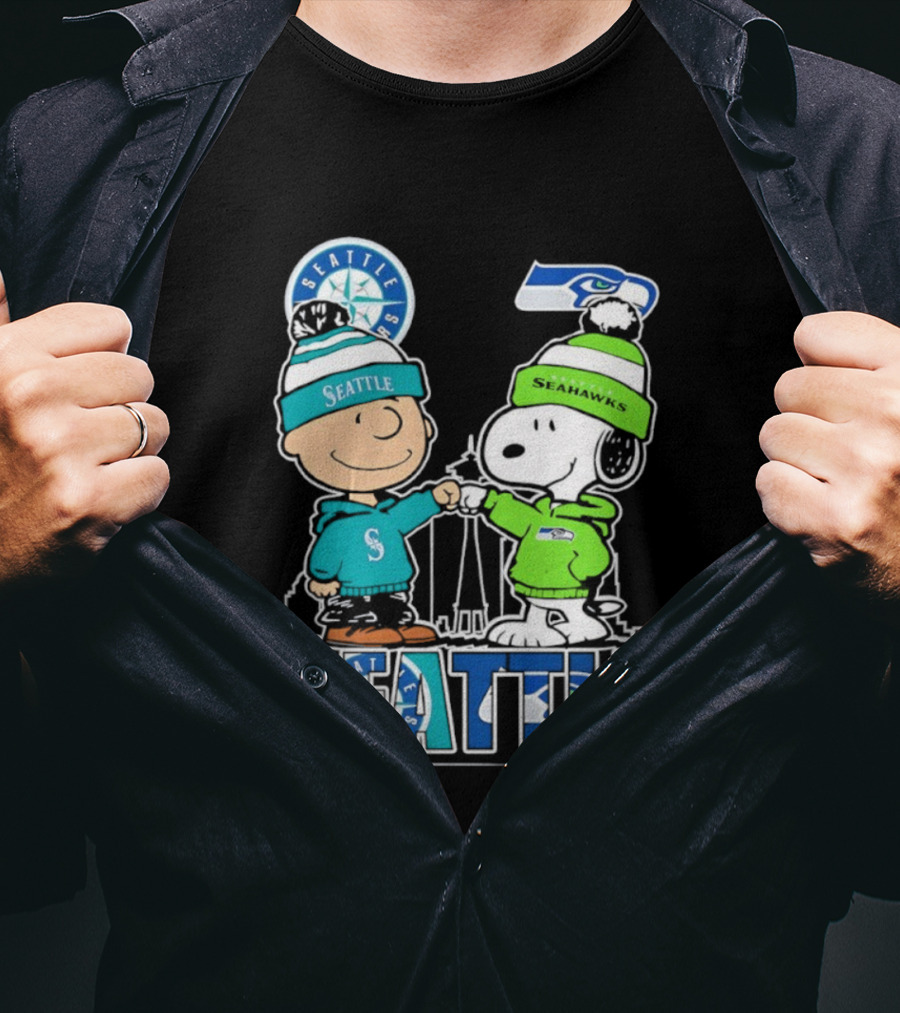 Charlie Brown Snoopy Seattle Seahawks Mariners Fist Bump T-Shirt