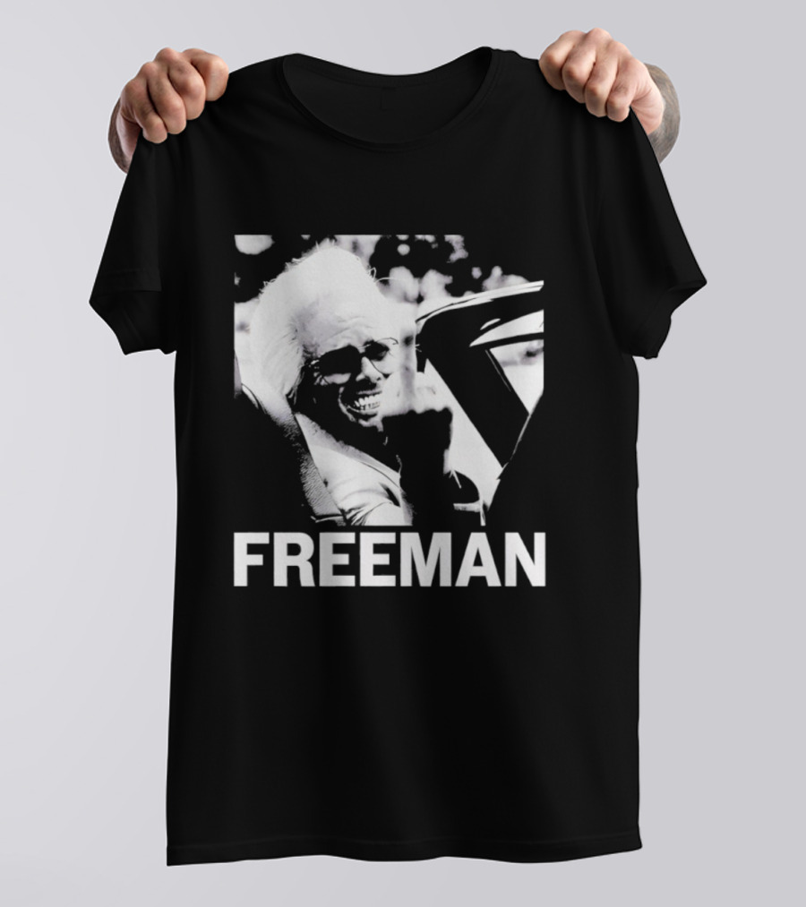 FREEMAN Smiling Iconic Black And White Face T-Shirt